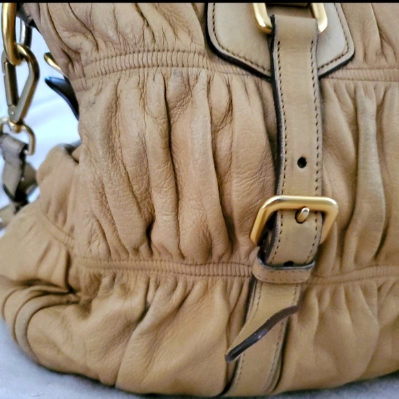 Prada saffiano leather shoulder bag - Picture 8 of 12